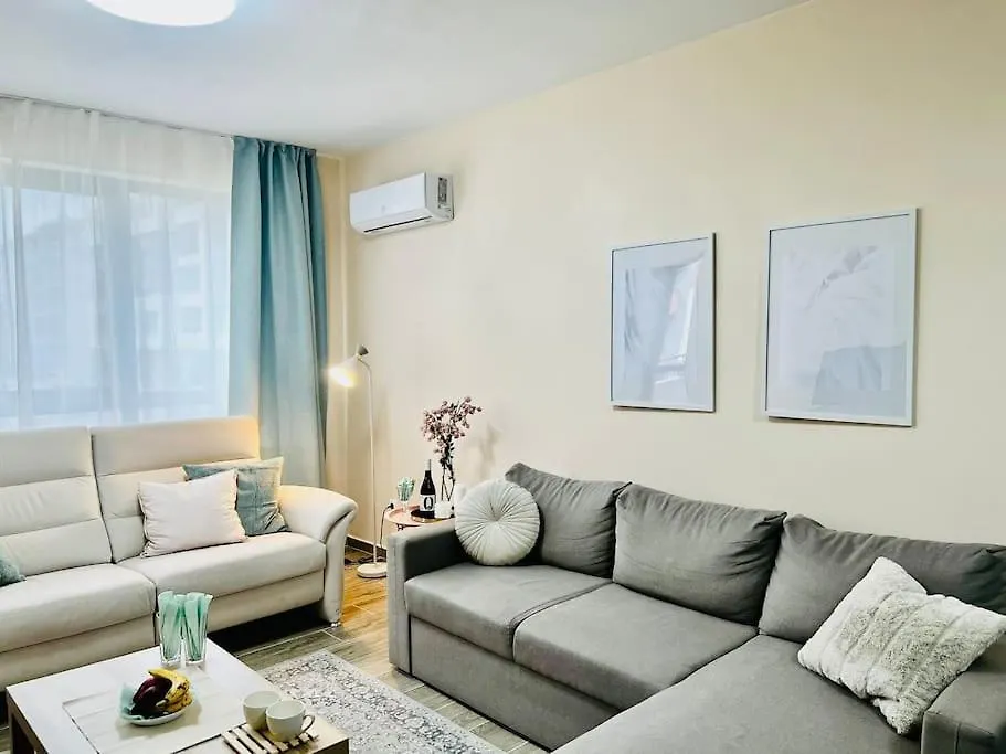 Malinova Stylish Apartment Sofia